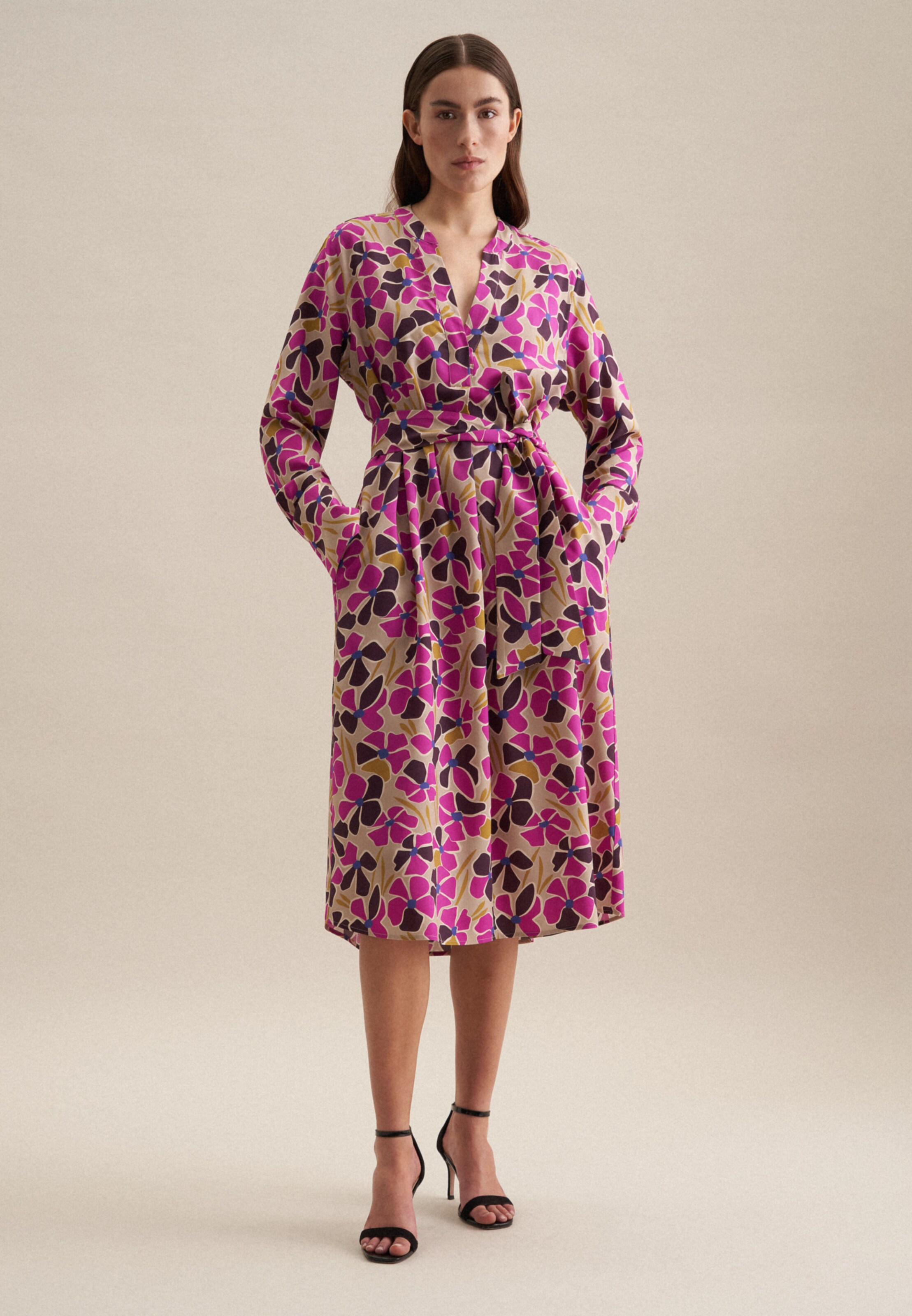 Midi jurk maat 46 sale