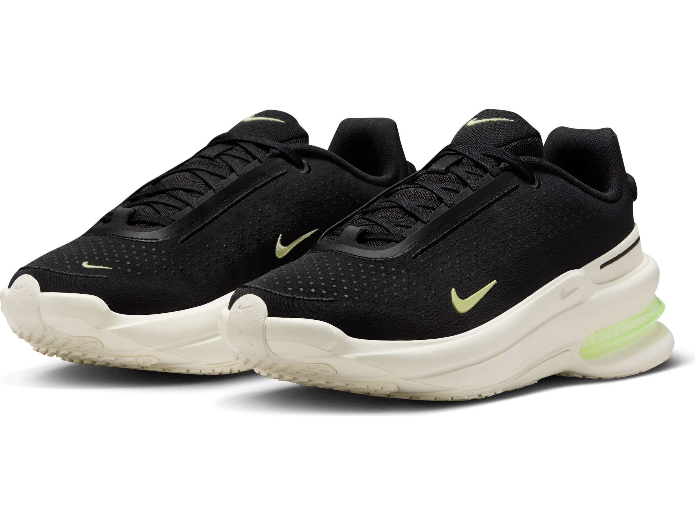 Nike Sportswear Ниски маратонки 'W Nke Air Zoom Upturn S' в черно