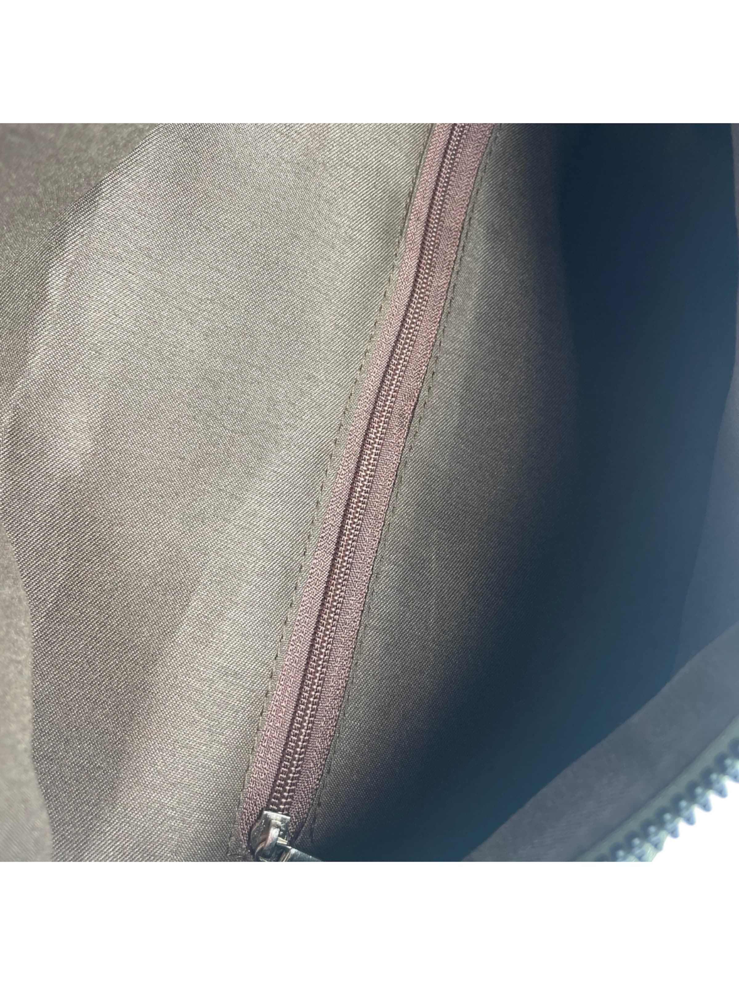 Kumixi Heuptas in Groen