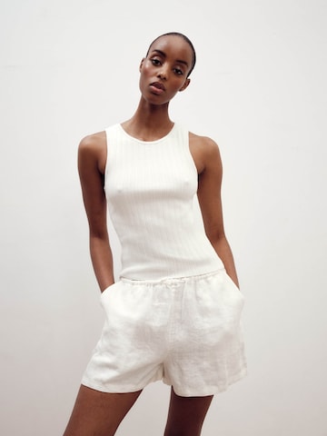 ABOUT YOU x Marie von Behrens Knitted top 'Anna' in White: front