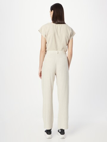 Moves Loose fit Pleat-Front Pants in Beige