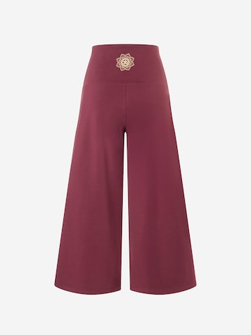 Spirit of OM Loosefit Leggings 'Devi' in Rot