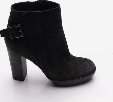 HOGAN Dress Boots in 37 in Black: front