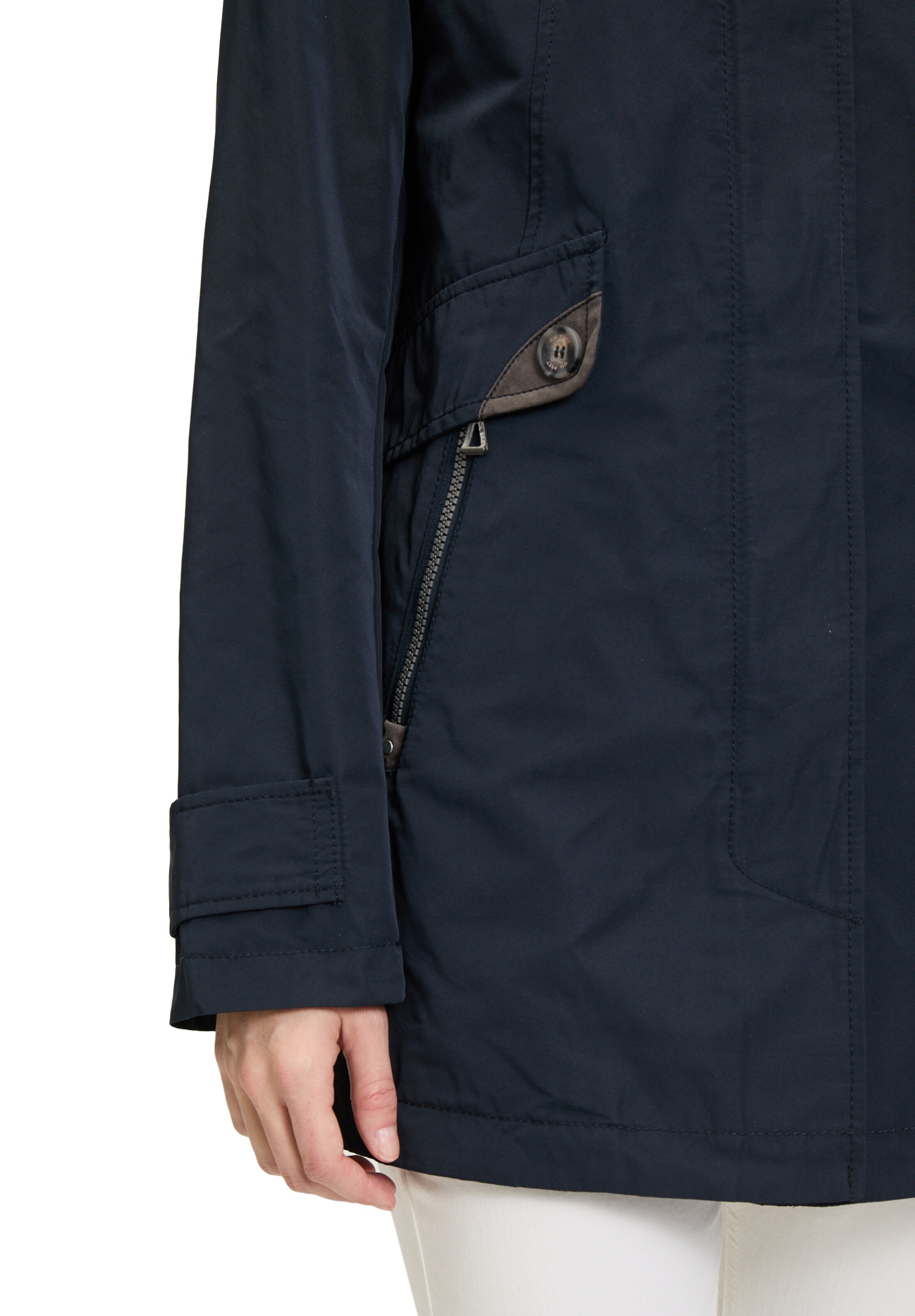 GIL BRET Between-Season Jacket in Blue