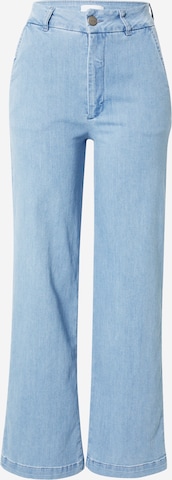 NÜMPH Flared Jeans 'AMBER' in Blue: front