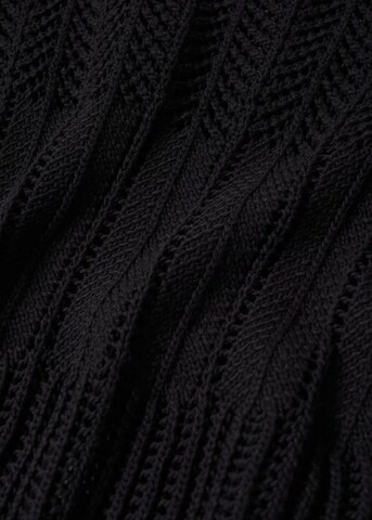 MANGO Pulover 'Leslie' | črna barva