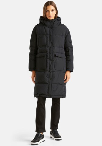 UNITED COLORS OF BENETTON Winter Coat in Black: front