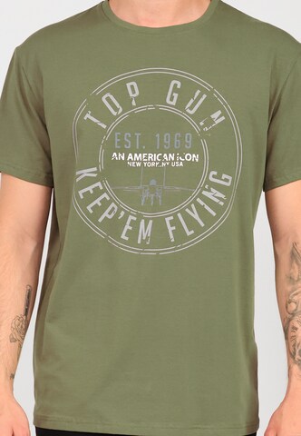 TOP GUN T-Shirt in Grün