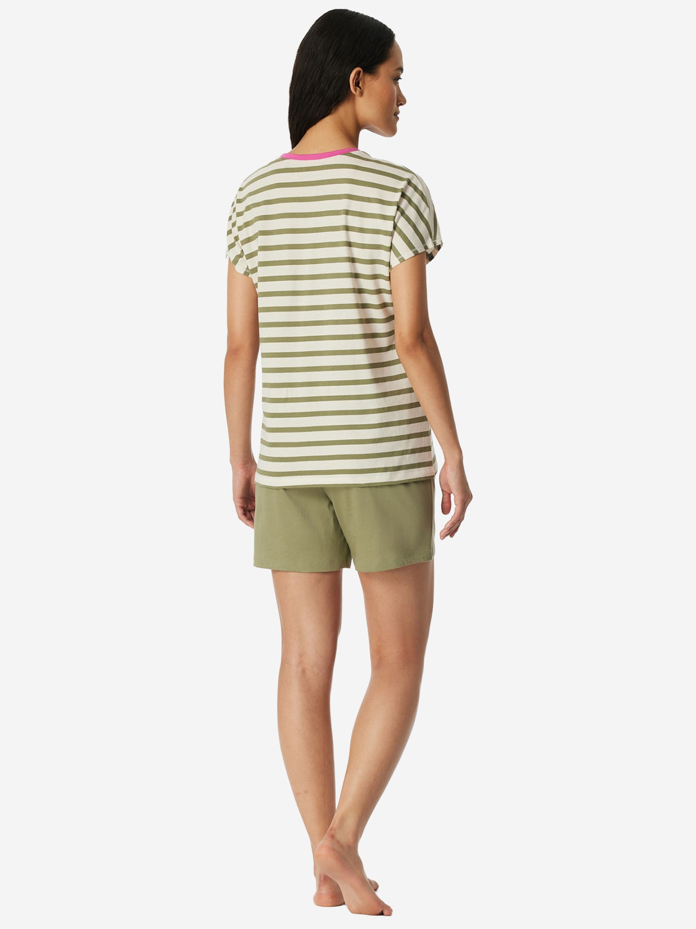 SCHIESSER - Pijama de pantalón corto ' Casual Essentials ' en verde