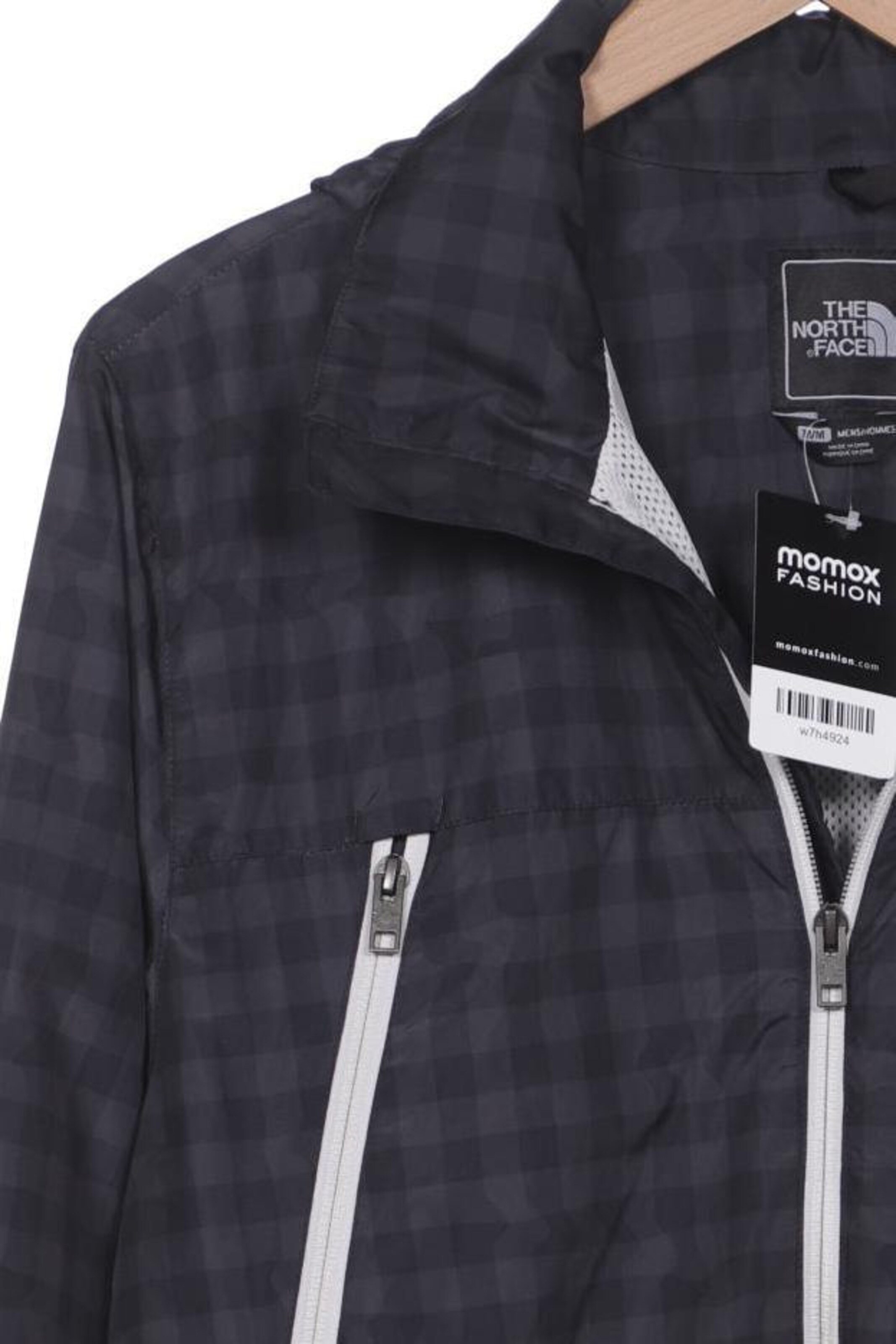 THE NORTH FACE Jacket & Coat in M in Grey