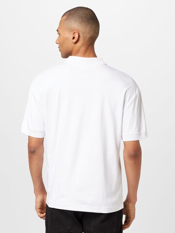 Tricou de la Calvin Klein pe alb