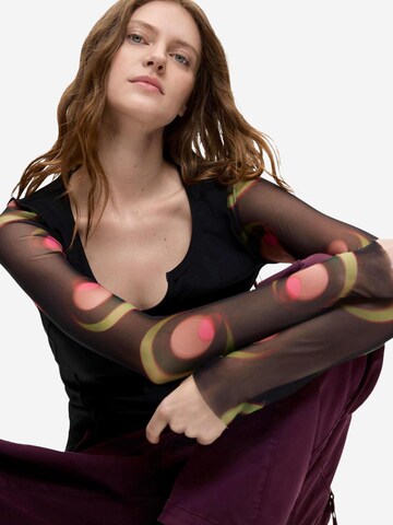 Top 'TS_BRUSELAS 26WWTK47' di Desigual in nero