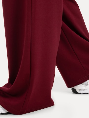 Smilodox Loosefit Broek ' Jorina ' in Rood