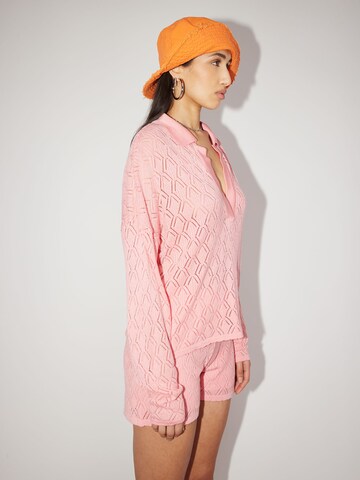 LeGer by Lena Gercke Sweater 'Tamlyn' in Pink: side