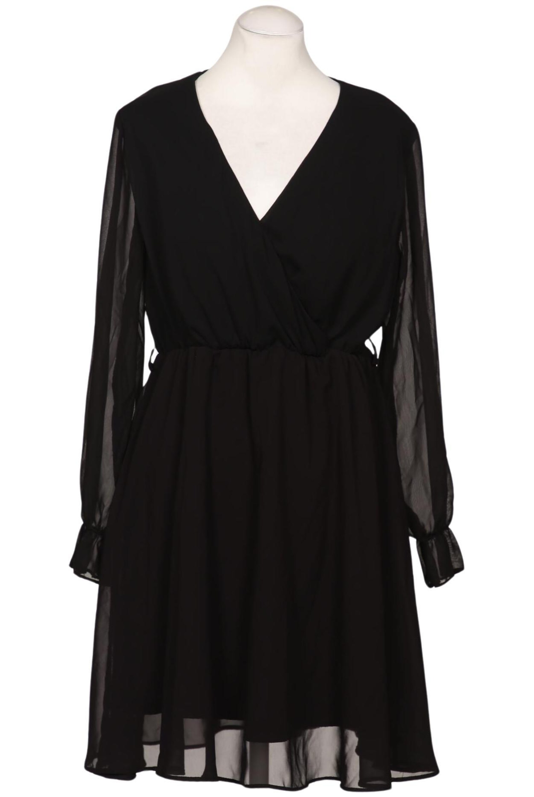 Trendyol Dress in M in Black: front