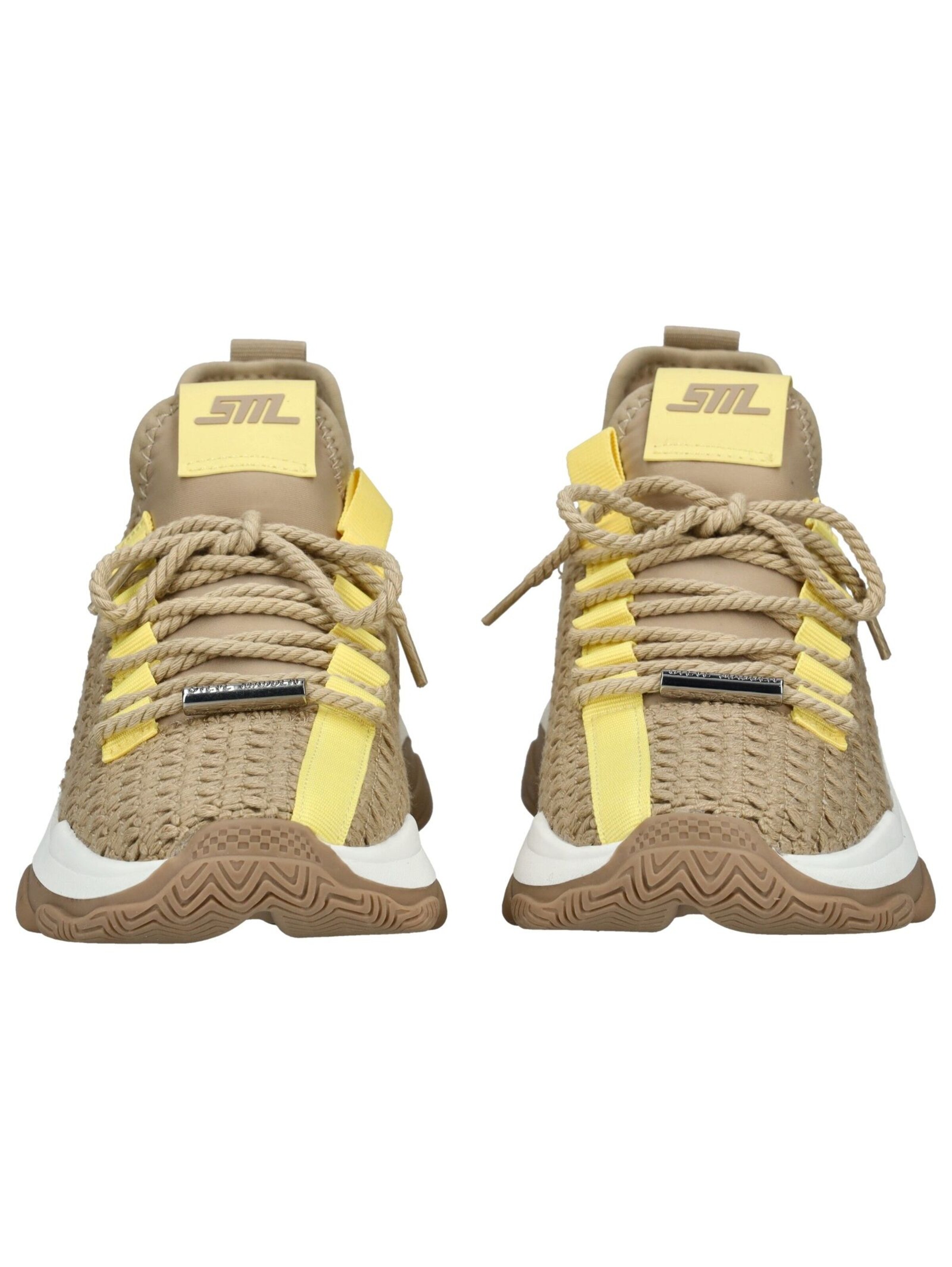 STEVE MADDEN Sneakers in Gold