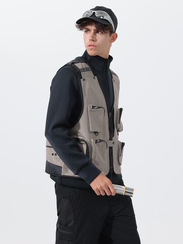 Youthup Sports Vest in Green