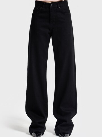 IT'S BASIC Loose fit Jeans 'SOFIA Loose High Rise' in Black