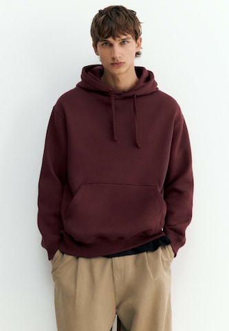 Pull&Bear Sweatshirt in Rood: voorkant
