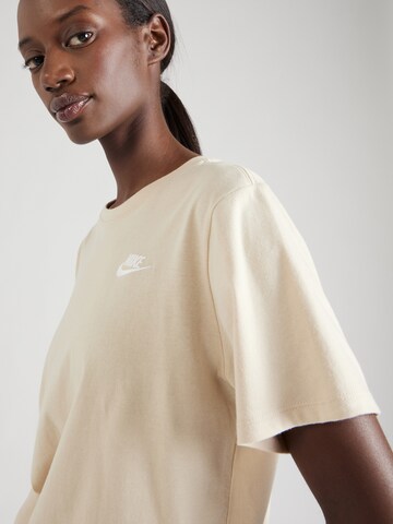 Nike Sportswear T-Shirt 'Club Essential' in Beige
