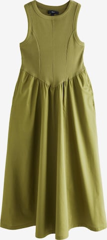 Next Mekko värissä vihreä: etupuoli