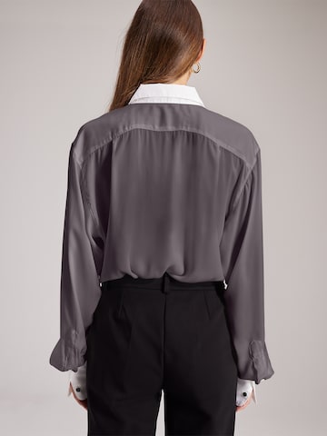 RÆRE by Lorena Rae Blouse 'Erin' in Grey