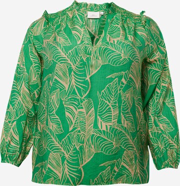 Camicia da donna 'BETSEY' di ONLY Carmakoma in verde: frontale