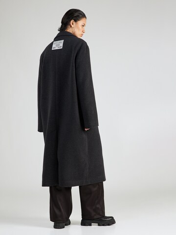 Karo Kauer Демисезонное пальто в Серый