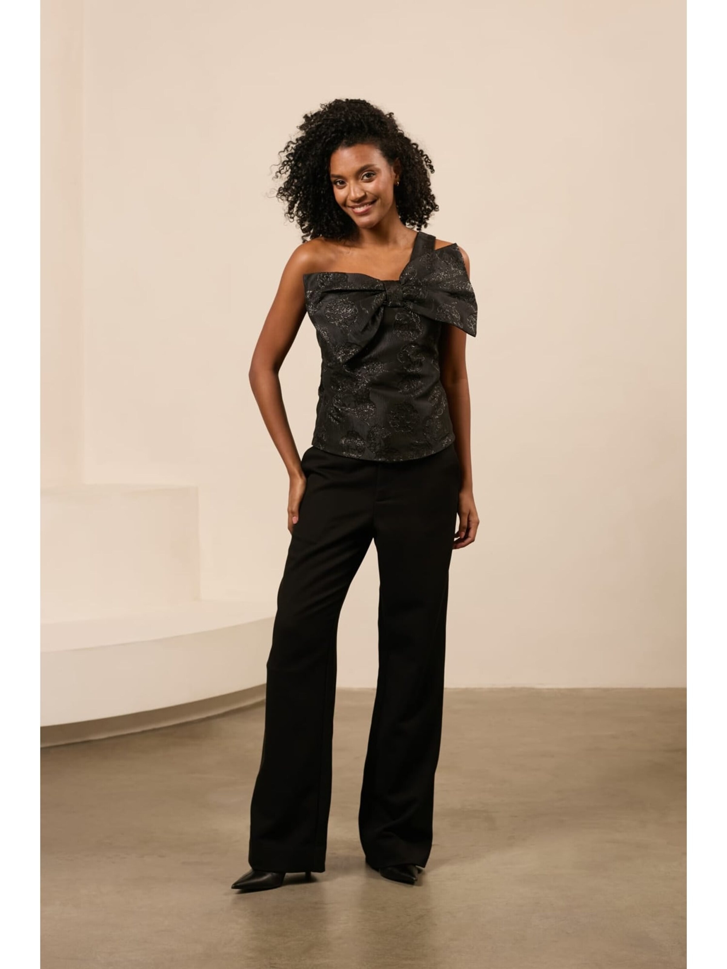 LOFTY MANNER Top 'QK503 - Top Solange' in Black