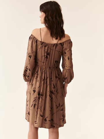 Robe 'PALMIKA' TATUUM en marron
