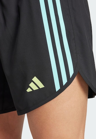 ADIDAS PERFORMANCEregular Sportske hlače 'Own The Run' - crna boja