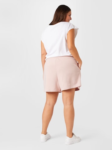 Nike Sportswear regular Παντελόνι φόρμας σε ροζ
