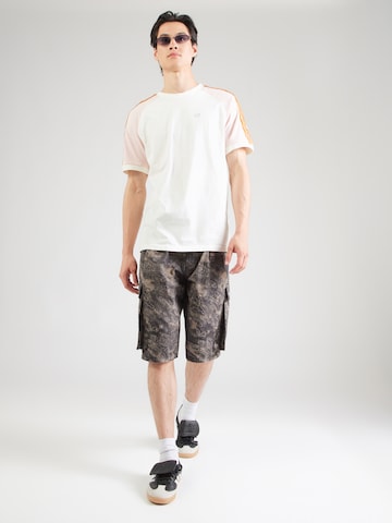 ADIDAS ORIGINALS Bluser & t-shirts 'CALI' i hvid
