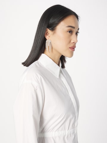 FRENCH CONNECTION Рокля тип риза 'RHODES' в бяло