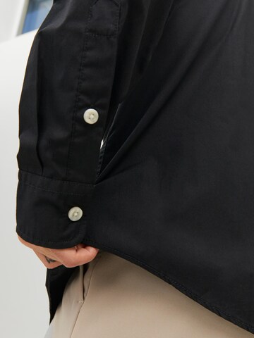 JACK & JONES - Ajuste confortable Camisa 'Bill' en negro