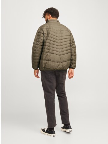 Veste mi-saison 'JJEState' Jack & Jones Plus en vert