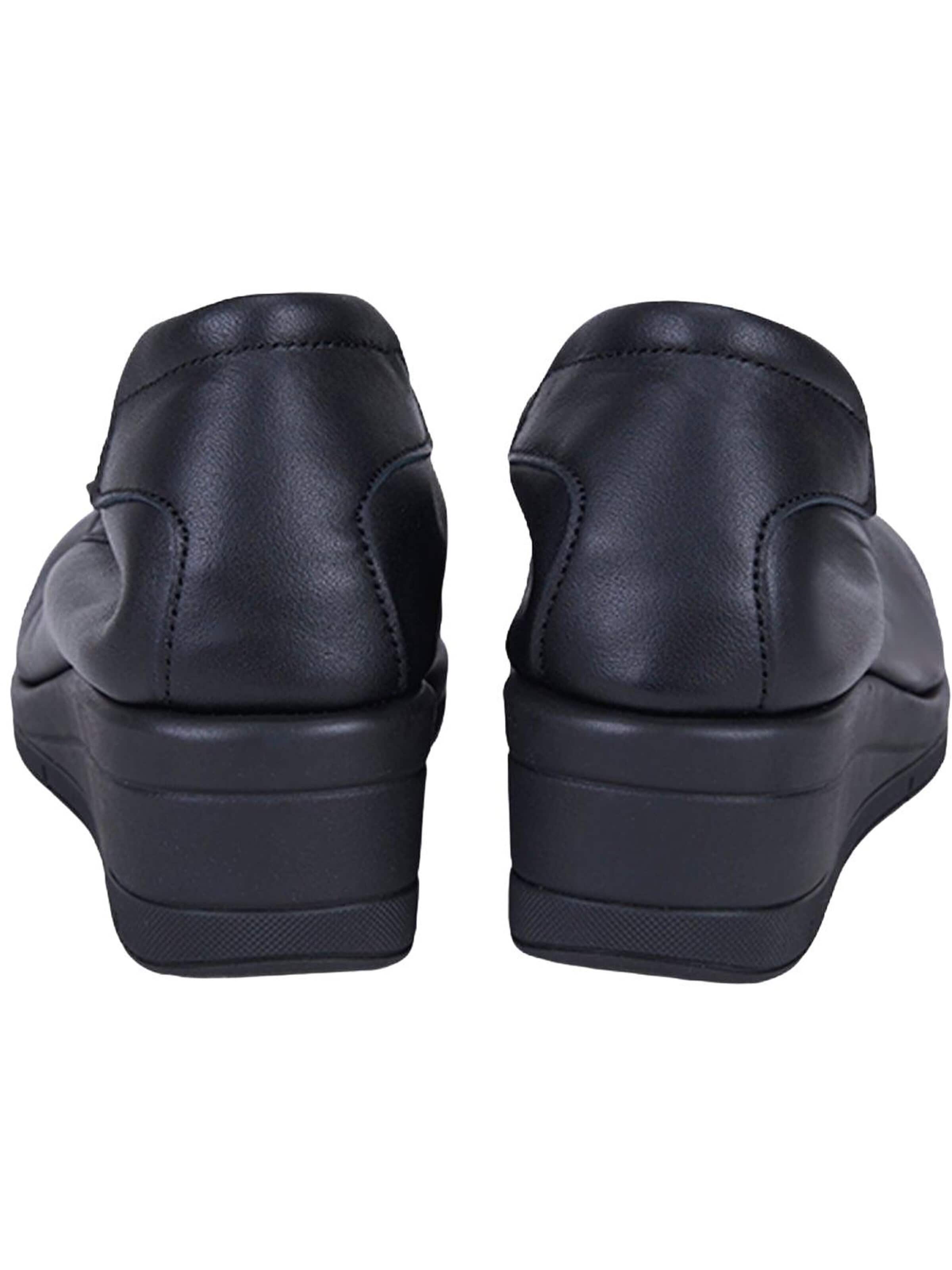 Desa - Bailarina 'DESA Damen DesaComfort Ballerinas aus Leder mit Keilabsatz und Schleifendetail' en negro