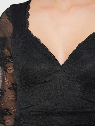 Abercrombie & Fitch - Blusa en negro