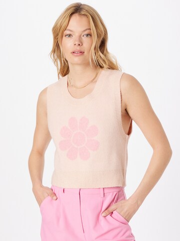 Monki Sweater in Pink: front