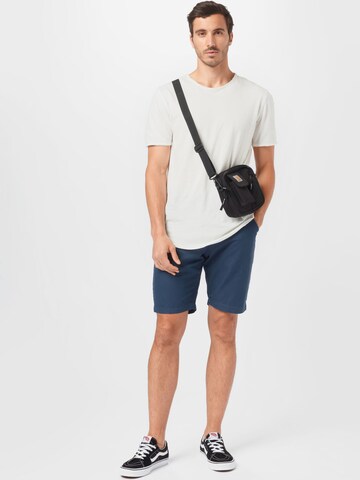 Petrol Industries Regular Shorts in Blau