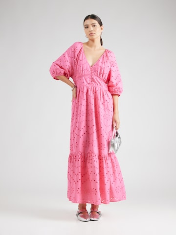 Abito di Molly BRACKEN in rosa
