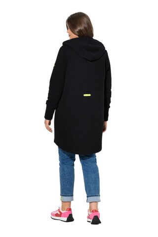 LAURASØN Sweatjacke in Schwarz