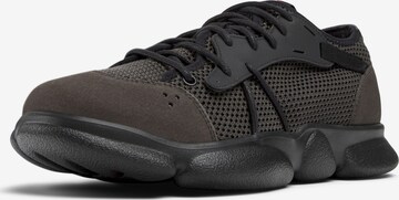 Baskets basses 'Karst' CAMPER en gris : devant