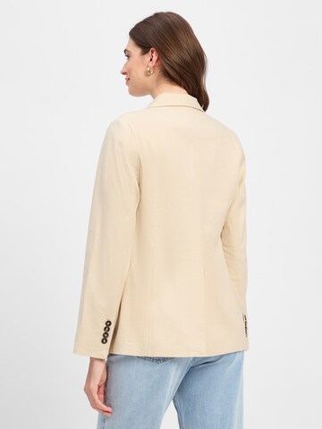 Marie Lund Blazers in Beige