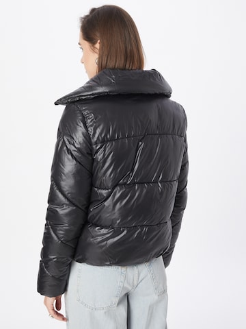 Veste d’hiver 'ANJA' ONLY en noir