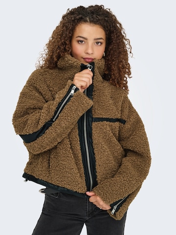 Veste fonctionnelle 'ONLPATTI' ONLY en marron
