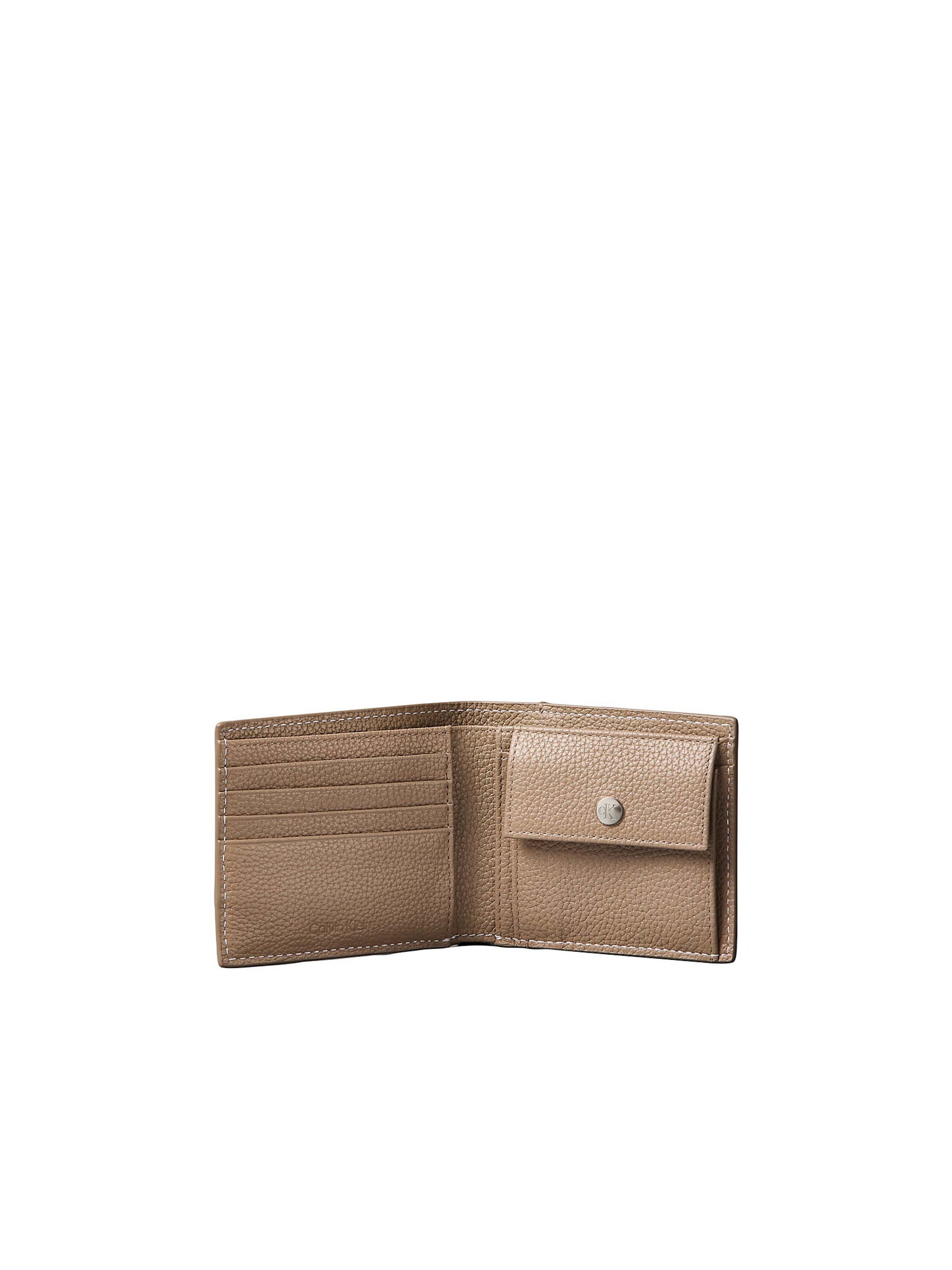 Calvin Klein Wallet in Beige