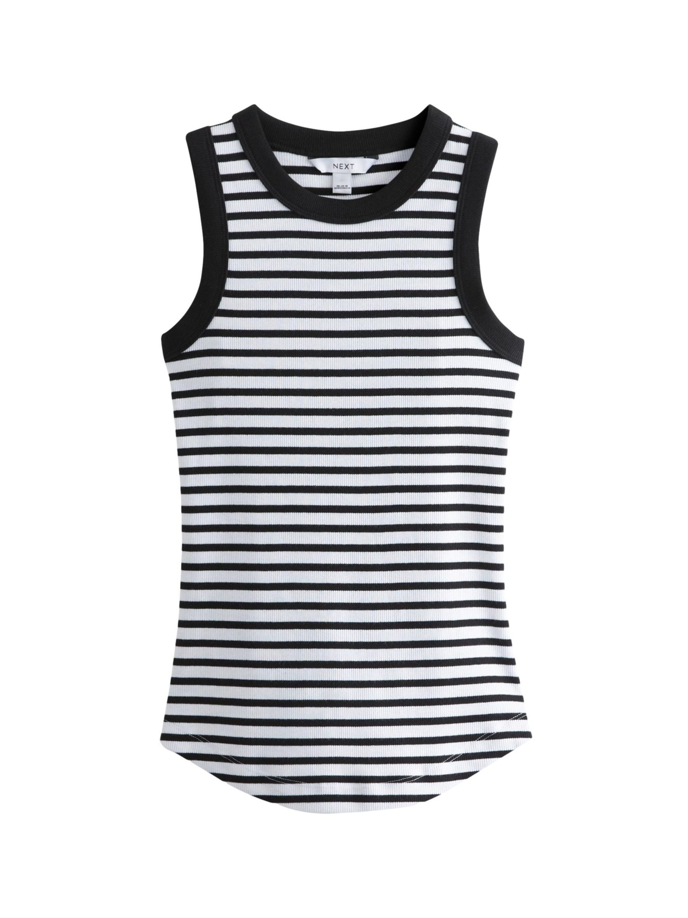 melns Next Topiņš: no priekšpuses