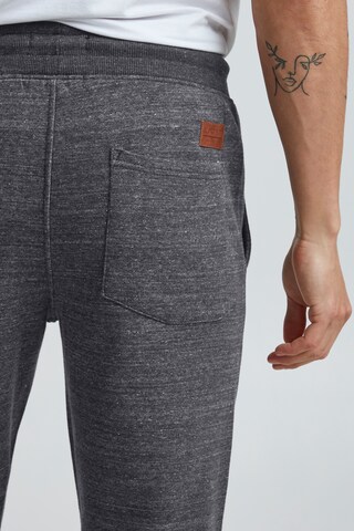 11 Project Tapered Trousers 'MENKO' in Grey