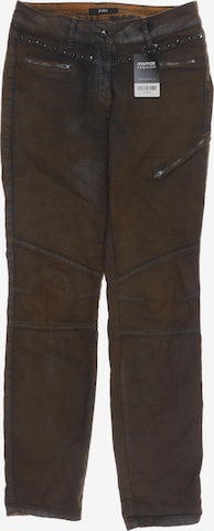 Biba Jeans in 29 in Brown: front